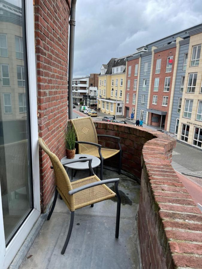 Pure Apartment 赞德沃特 外观 照片