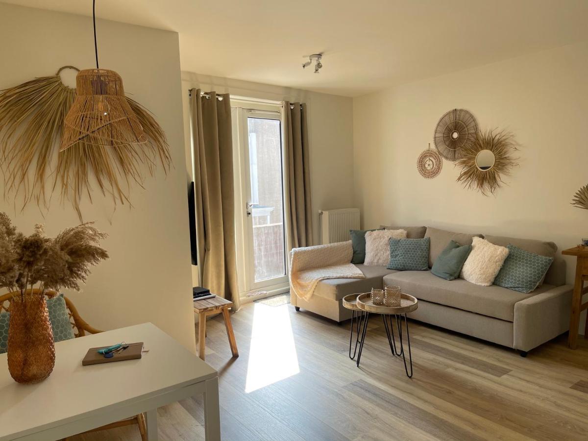 Pure Apartment 赞德沃特 外观 照片