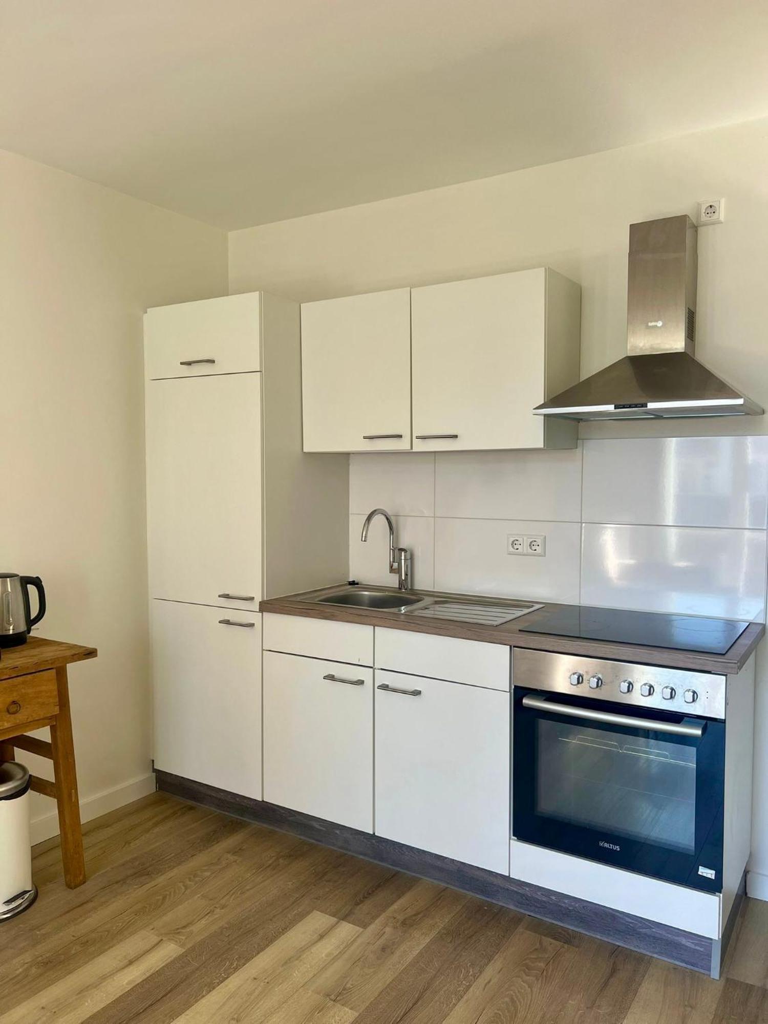 Pure Apartment 赞德沃特 外观 照片