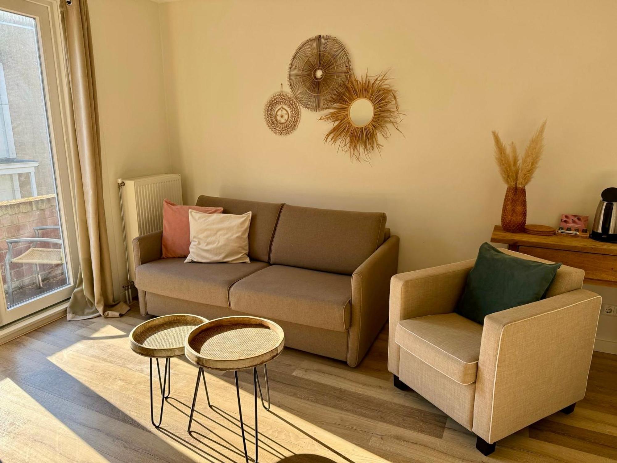 Pure Apartment 赞德沃特 外观 照片